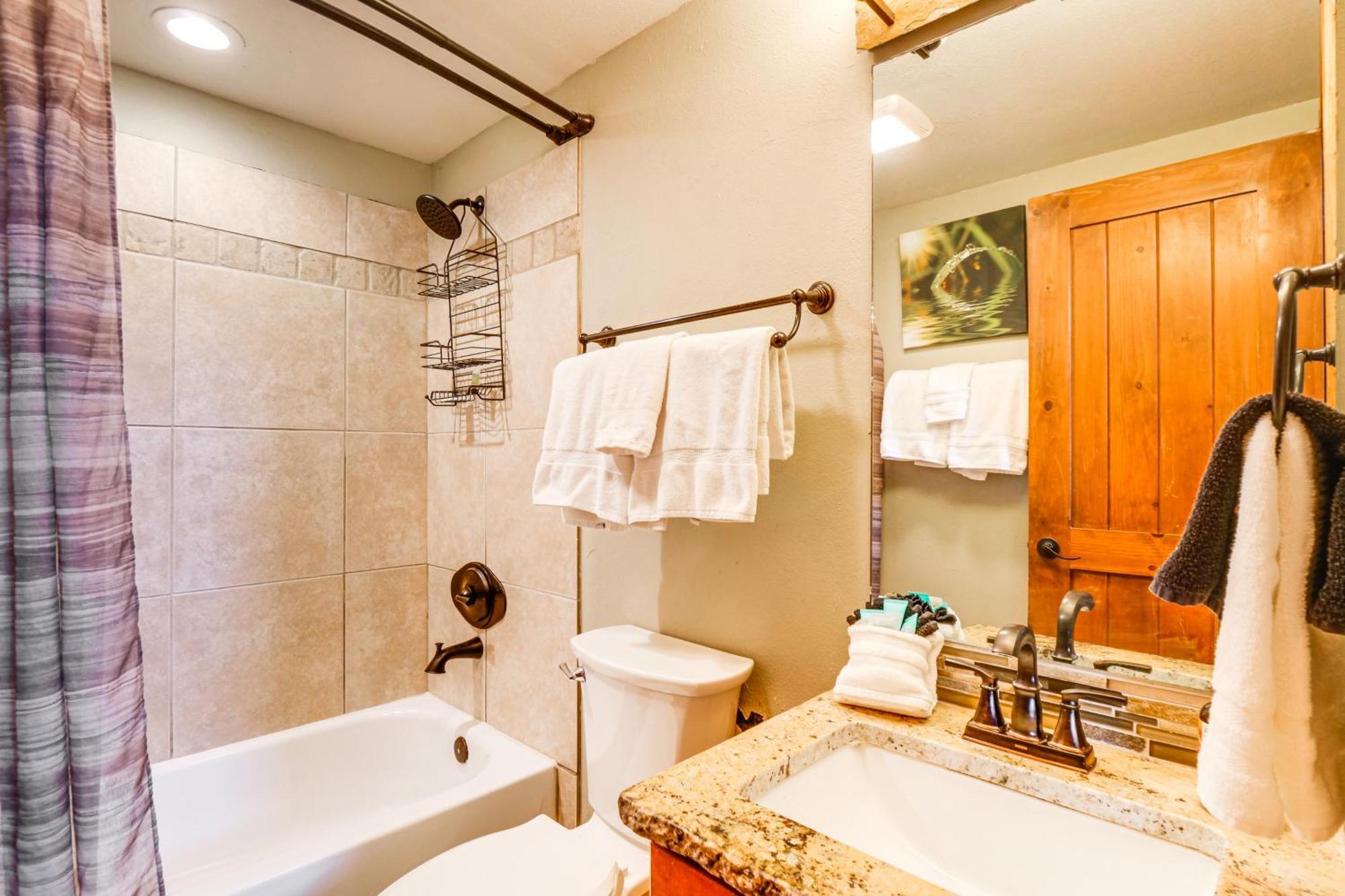 Breck Condo With Pool And Hot Tub Access Walk To Lift Breckenridge Eksteriør bilde